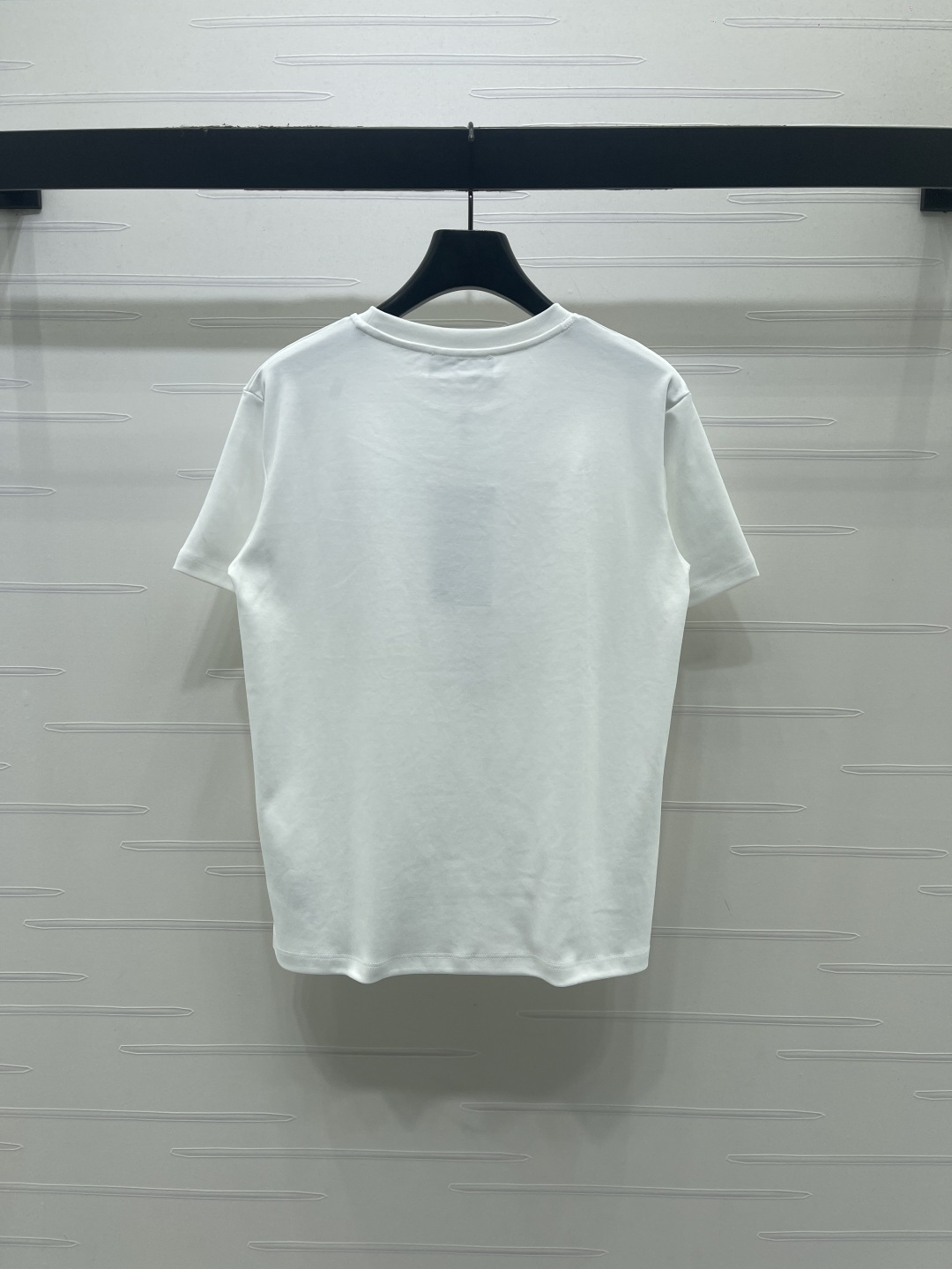 Women's short sleeves